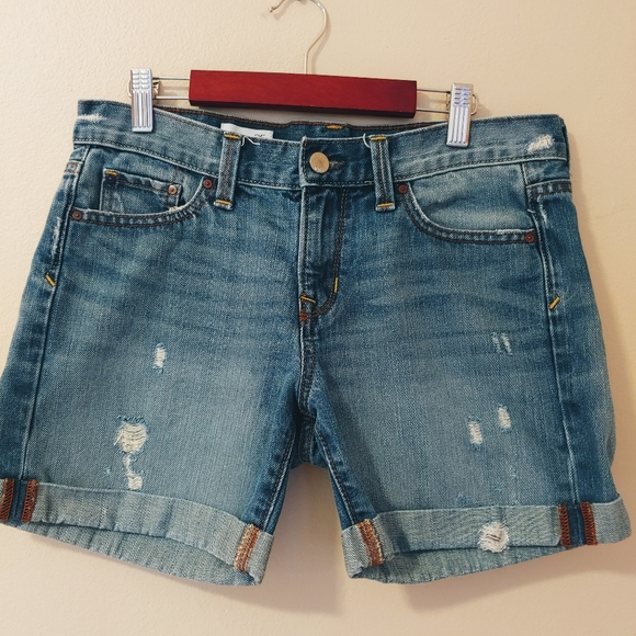 GAP Pants - GAP sexy boyfriend shorts 25r